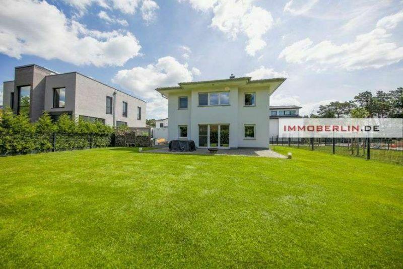 IMMOBERLIN.DE - Exquisites Einfamilienhaus mit Villenflair in naturschöner Lage Potsdam West