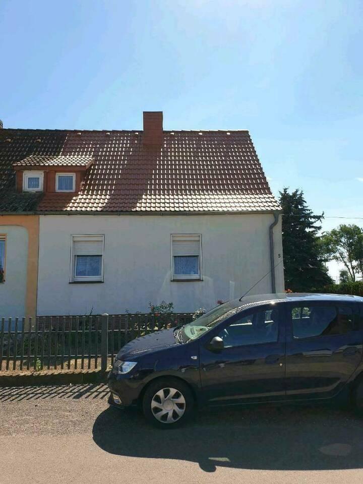 Doppelhaushälfte in Brachstedt zu verkaufen Petersberg