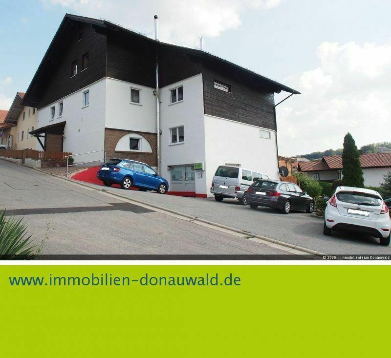 Provisionsfrei!! Saniertes 4- Familienwohnhaus mit Gewerbeeinheit in guter Wohnlage der Stadt Viechtach Viechtach