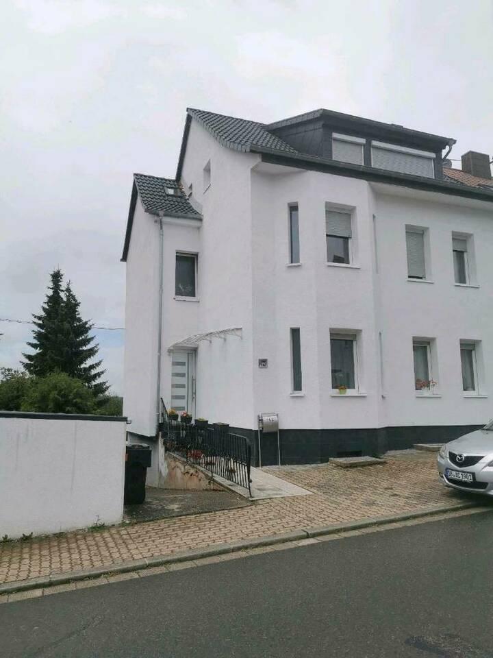 1 bis 3 Familienhaus provisionsfrei Saarbrücken