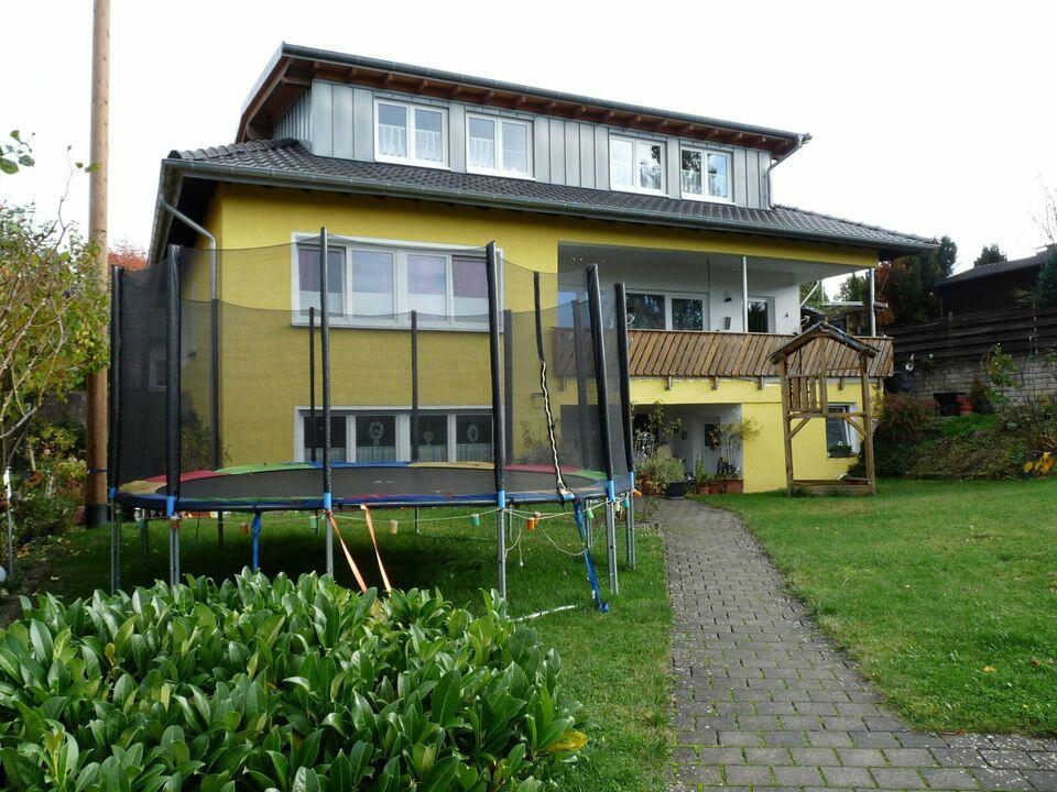 IMMOBILIEN LONNY** Einfamilienhaus mit Einliegerwohnung in ruhige Nordrhein-Westfalen