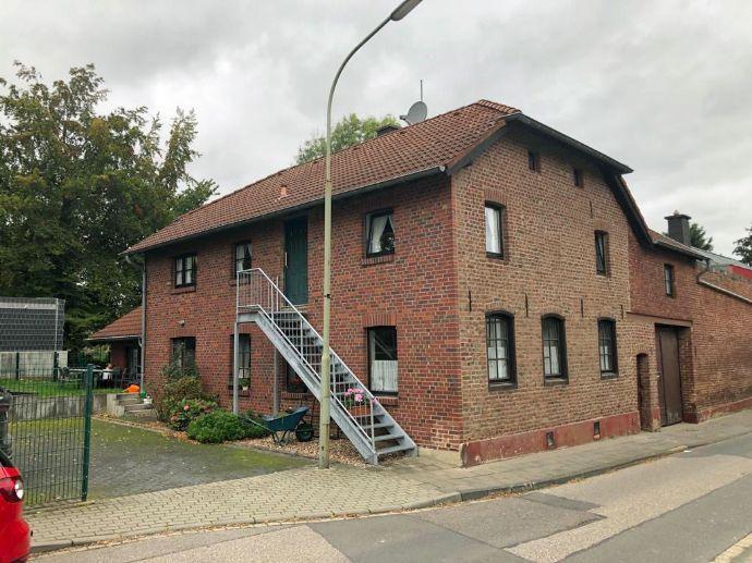 Ehemaliger Bauernhof (2 Wohnungen) in 41812 Erkelenz-Lövenich Kreisfreie Stadt Darmstadt