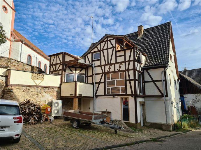 Altes Bauernhaus - Sanierung begonnen - Handwerkereinsatz gefragt Kreisfreie Stadt Darmstadt