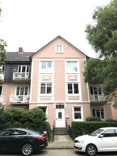 Vermietete 4-Zimmer-Altbauwohnung in ruhiger Seitentraße Hamburg