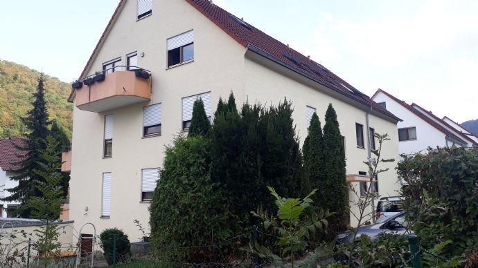 Lieben Sie Landhausstil? Dann gefällt Ihnen diese ruhig gelegene 4,5-Zimmer Maisonette Wohnung in Ortstrandlage Kreisfreie Stadt Darmstadt