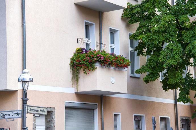 Balkonliebhaber aufgepasst: Attraktive 3-Zimmerwohnung als Kapitalanlage Zepernicker Straße