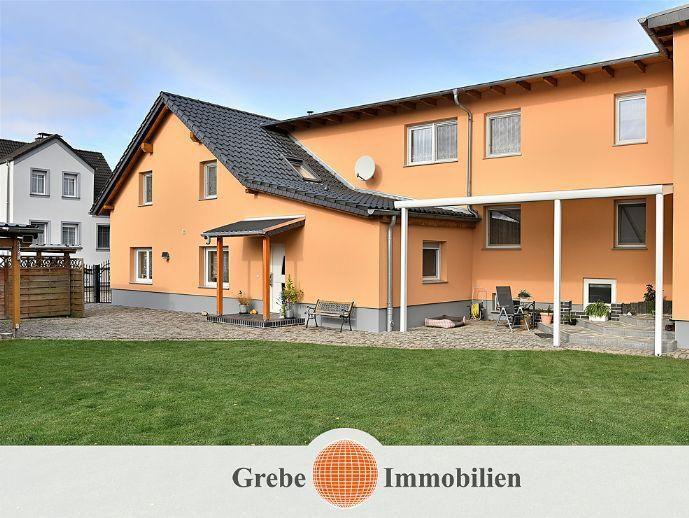 Großes Zweifamilienhaus auf 1000 qm bei Luckenwalde Jänickendorf