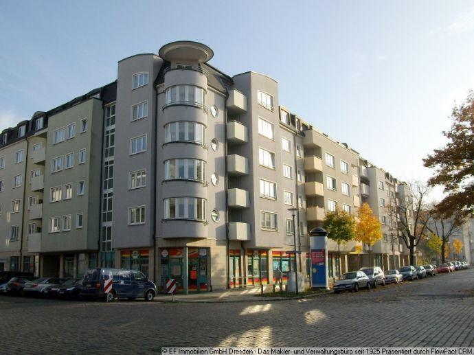 vermietete 3-Zimmerwohnung mit Aufzug, Balkon, Tiefgaragenstellplatz, separater Küche und Bad mit Badewanne in 01309 Dresden Dresden