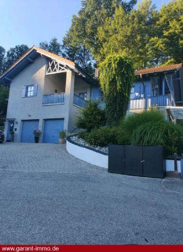 Schönes, zentral gelegenes Einfamilienhaus mit Einliegerwohnung in Top-Lage! Bad Birnbach