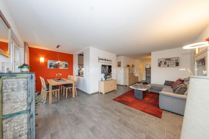 - Jung und attraktiv - moderne 4-Zimmer-Wohnung 2 Balkone, 2 Bäder, Aufzug, Stellplatz etc. Köln