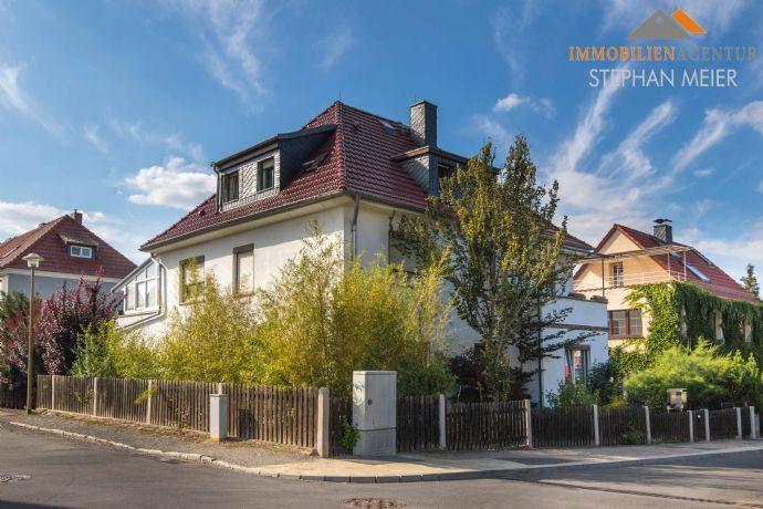 !Cumbach: Attraktives Mehrfamilienhaus | 3 Wohneinheiten | Gewerbeeinheit | Wintergarten | Balkon | Garten | Garage | Treppenlift | Gesuchte Wohnlage! Rudolstadt