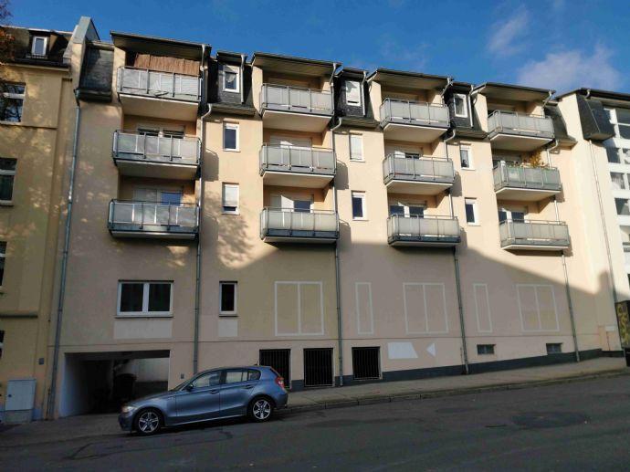 Drei Wohnungen einzeln oder als Paket, in unmittelbarem Stadtzentrum der Kreisfreien Stadt Gera zu verkaufen Gera