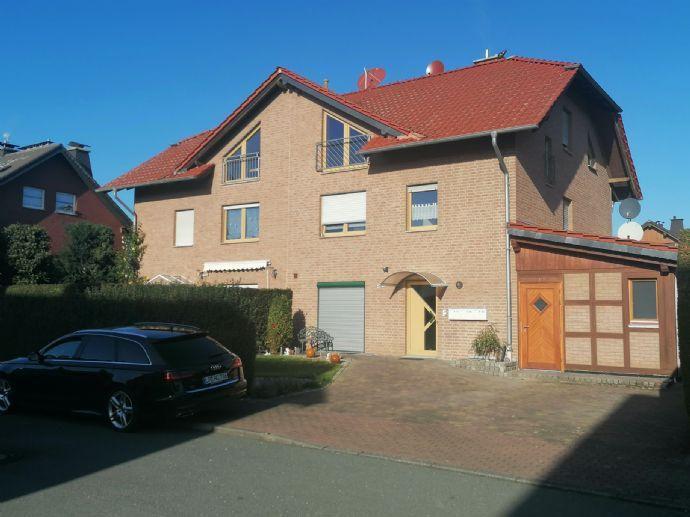 Anleger oder Eigennutzung, gepflegte Doppelhaushälfte mit 3 Wohneinheiten in ruhiger Wohnlage Kreisfreie Stadt Darmstadt