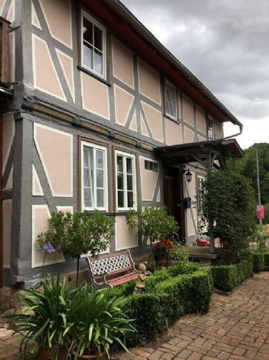 Modernisiertes Fachwerkhaus mit traumhaften Garten in Immingerode Kreisfreie Stadt Darmstadt