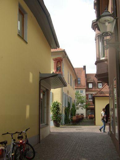 Ettlingen-Stadt: Große 3-Zimmer-ETW mit Balkon und Garagenstellpl. in ruhiger, angenehmer Stadtlage Ettlingen