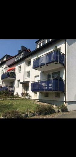 Provisionsfrei!!!Komplett sanierte 4-Zimmer-Wohnung mit 2 Stellplätzen und Garten in Saarn Mülheim an der Ruhr