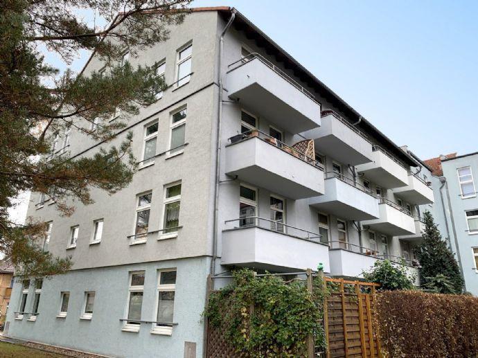 Vermietete 1-Zimmer-Eigentumswohnung mit Terrasse in Berlin-Altglienicke Berlin