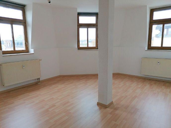 !! 2 x 2-Zimmer-Dachgeschosswohnungen mit Laminat und Aufzug !! Kreisfreie Stadt Chemnitz