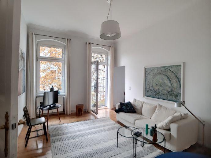 RESERVIERT ! Wundervolle 2-Zimmer-Wohnung mit großem Balkon - ruhig gelegen gleich am Viktoriapark Berlin
