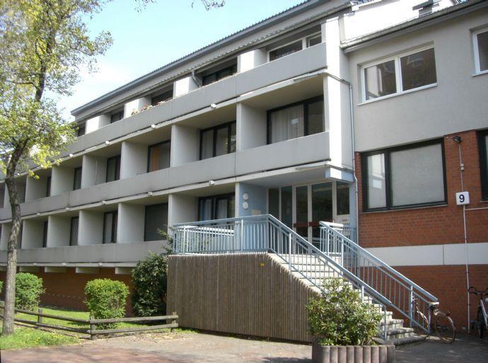 Ruhig + zentral gelegene (Nähe MHH) 1-Zimmer-ETW mit Balkon & Tiefgarage Region Hannover