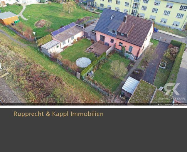 Modernisierungsdedürftige Doppelhaushälfte mit großem Grund in schöner Siedlung Wiesau´s Kreisfreie Stadt Darmstadt