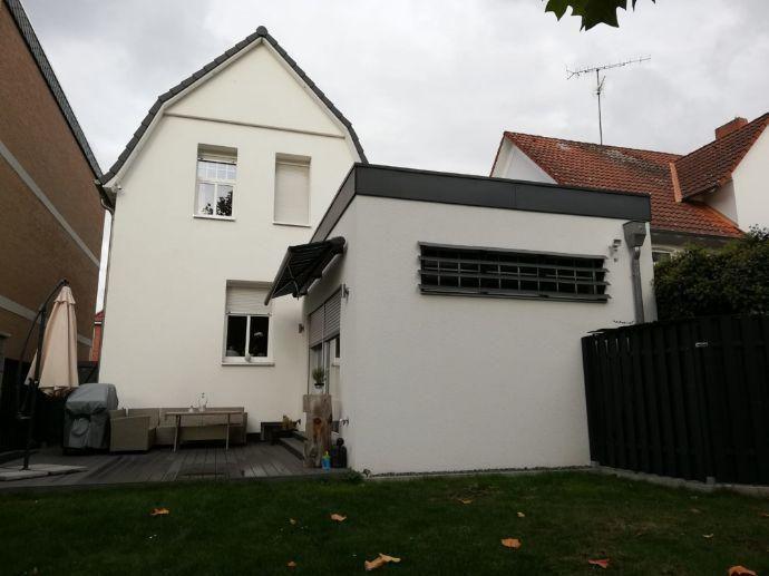 Neuwertiges Einfamilienhaus in stadtnaher Lage in Nienburg Nienburg/Weser
