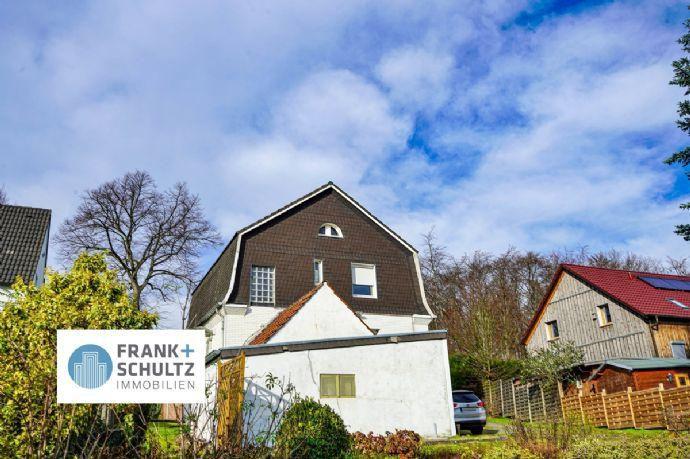 Naturnah und zentral in Holzen: freistehendes Einfamilienhaus mit Aussicht auf ca. 610 m² Grundstück Holzen