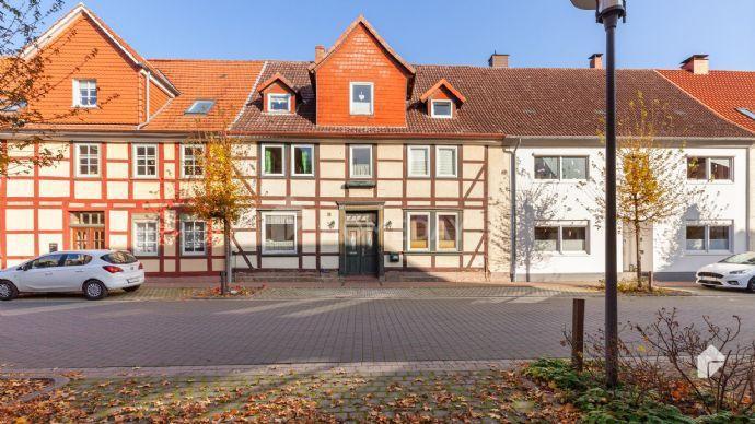 Ehemaliges, saniertes Pfarrhaus mit 2 Wohnungen, Garten und Ausbaupotenzial in Moringen Kreisfreie Stadt Darmstadt