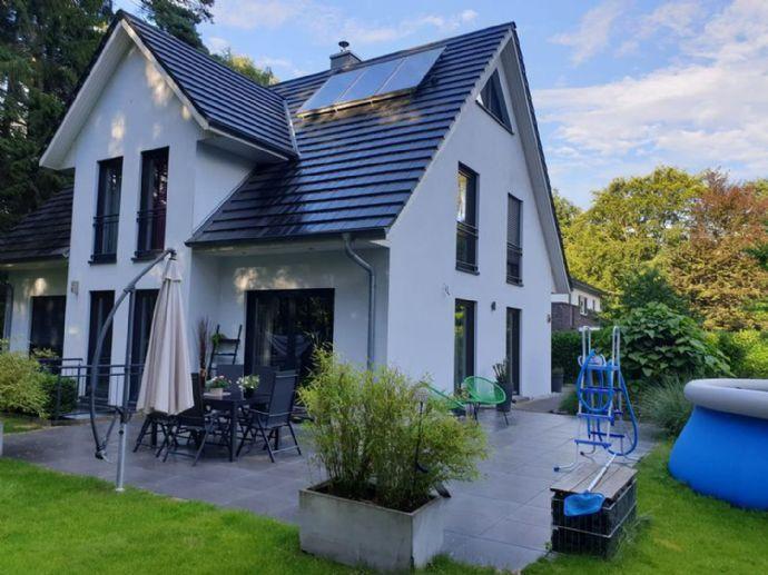 Traumhaftes Einfamilienhaus mit Einliegerwohnung in Buchholz-Suerhop Kreisfreie Stadt Darmstadt