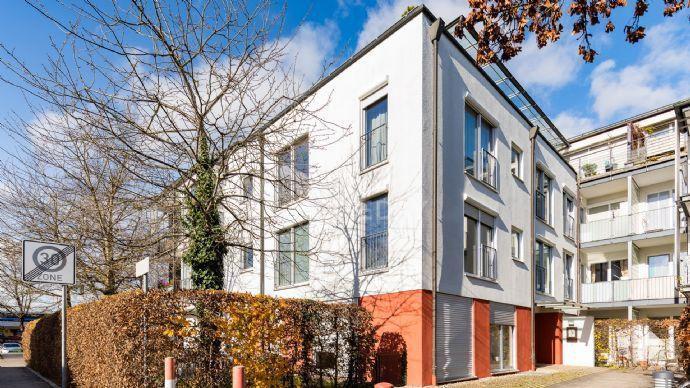 Sofort verfügbare Erdgeschoss-Maisonette-Wohnung mit 3 Zimmern und Terrasse in München-Forstenried Kirchheim bei München
