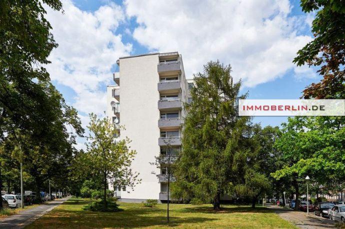 IMMOBERLIN.DE - Top-Architektur! Sympathische Wohnung mit Westbalkon beim Fennsee Berlin