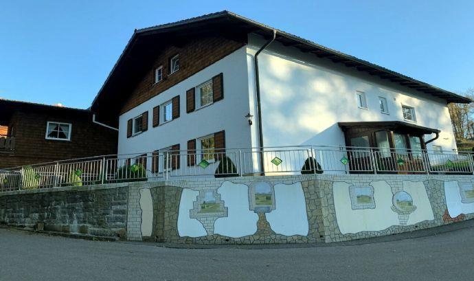 Top Gelegenheit - Stilvolles und gepflegtes Landhaus in Kollnburg Nähe Viechtach Kreisfreie Stadt Darmstadt