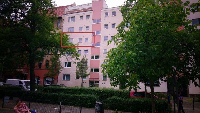 3-Zimmer-Wohnung mit Balkon ab sofort verfügbar Zepernicker Straße
