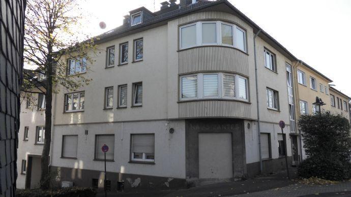 Mehrfamilienhaus mit Ausbaureserve in Solingen-Mitte. Solingen