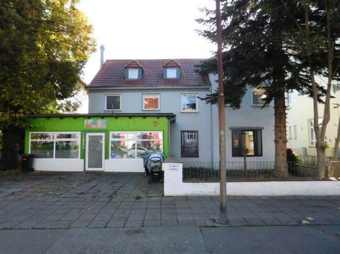 Anlageobjekt mit Wohnungen, Gewerbeeinheit und Garagenpark in zentrumsnaher Lage in Lübeck Lübeck