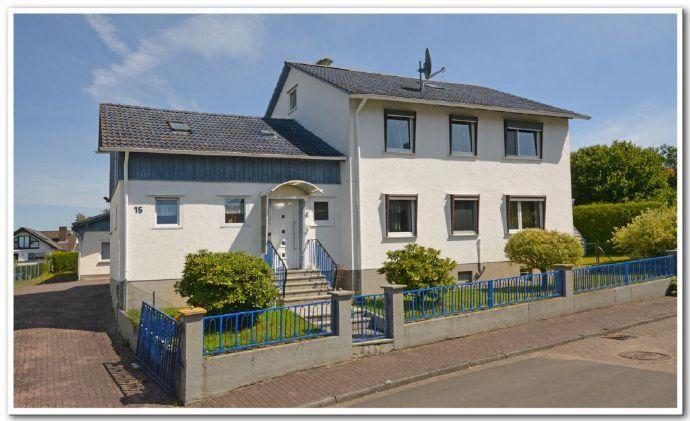 1-2-Familienhaus mit separatem Gewerbeobjekt in Trendelburg-Stammen Kreisfreie Stadt Darmstadt