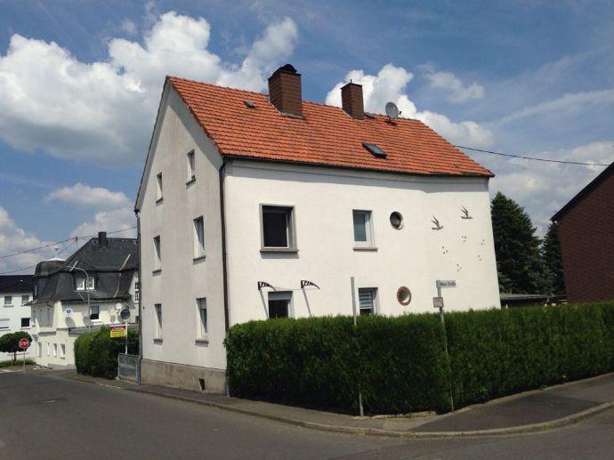 Gutes Einfamilienhaus mit Garage in Lemgo Kreisfreie Stadt Darmstadt