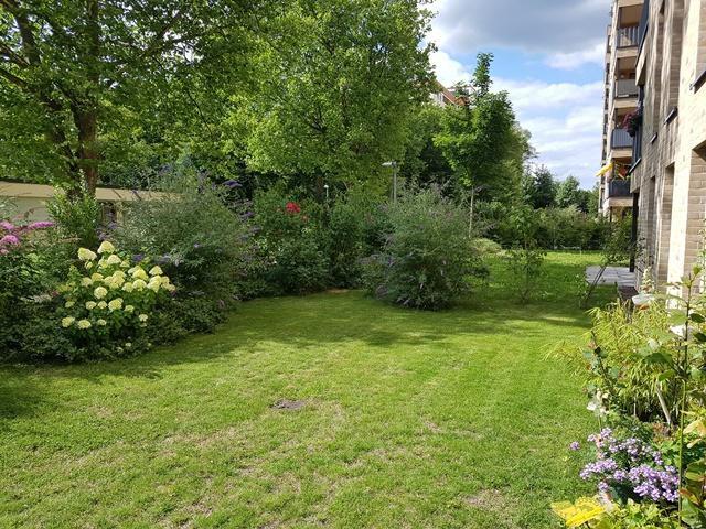 Grüne Oase in der Stadt - Hochwertige 3,5 Zi.-ETW mit schönem Garten am Fasanenhof! Stuttgart-Mitte
