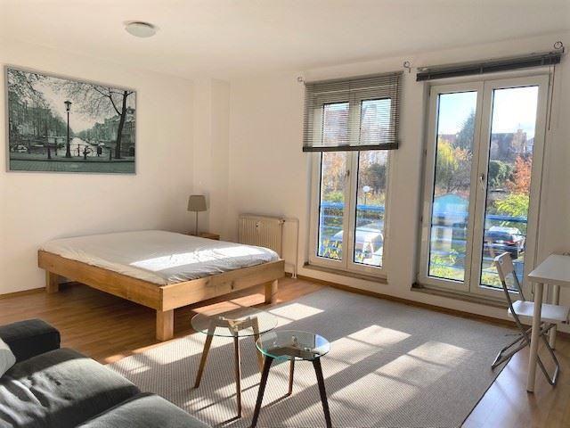 BEZUGSFREIES APARTMENT zum WOHLFÜHLEN in Niederschönhausen | EBK | LIFT Berlin