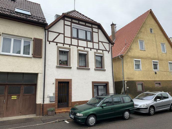 Renovierungsbedürftiges Einfamilienhaus in Mühlacker - Enzberg Mühlacker