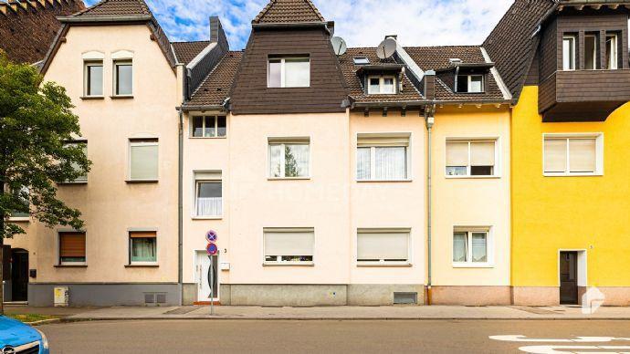 Attraktives Mehrfamilienhaus mit 3 Wohneinheiten, Balkon, Terrasse und Garten zentral in Schwerte Kreisfreie Stadt Darmstadt