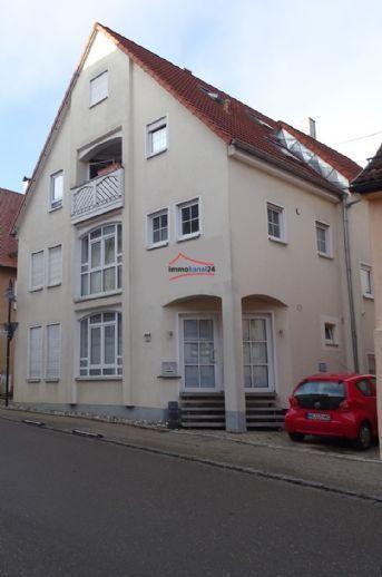 Wohnen auf zwei Ebenen in 73466 Lauchheim. Modernisierte 3,5 Zi. Maisonette Wohnung. Kreisfreie Stadt Darmstadt