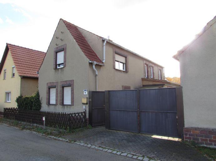 Wohnhaus mit Nebengebäude in Top-Lage von Niemtsch Seenähe Kreisfreie Stadt Darmstadt