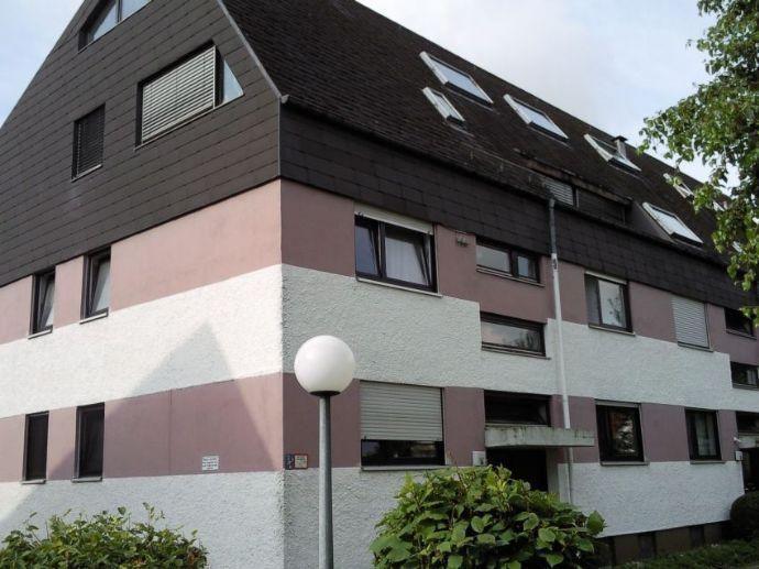 Gepflegte 2-Zi.-Wohnung mit Balkon, EBK und Stellplatz Neu-Ulm