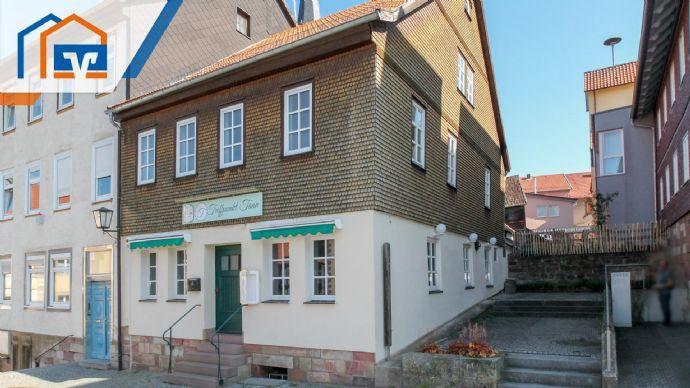 Gepflegtes Einfamilienhaus mit Gewerbeeinheit zentral in Tann zu erwerben! Kreisfreie Stadt Darmstadt