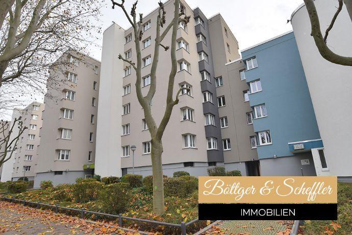 Großzügige Eigentumswohnung mit Süd-Balkon und Panoramablick über Berlin Berlin