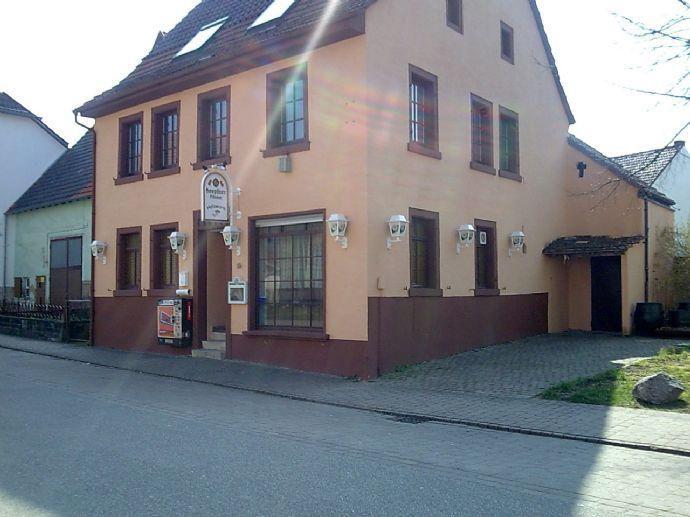 Haus mit Gaststätte, Biergarten und zwei Wohnungen bzw. eingerichtete Monteurzimmer Kreisfreie Stadt Darmstadt