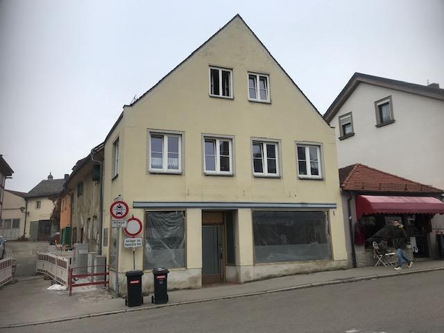 Wohn- und Geschäftshaus in guter Lage zu verkaufen! Weißenburg