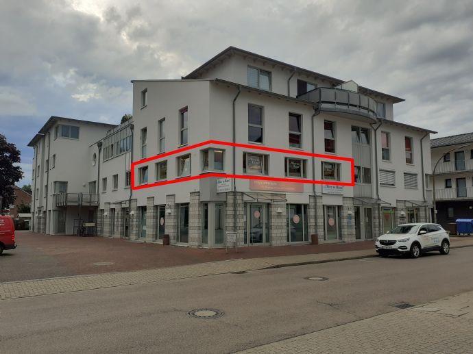 Selten - Gewerbeeinheit für Arztpraxis oder Büro inkl. 5 KFZ-Stellplätzen und Fahrstuhl im Zentrum von Kaltenkirchen Kreisfreie Stadt Darmstadt