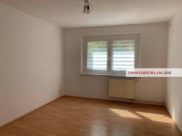 IMMOBERLIN.DE - 2020 modernisierte Wohnung mit hellem Ambiente bei der Spree Berlin